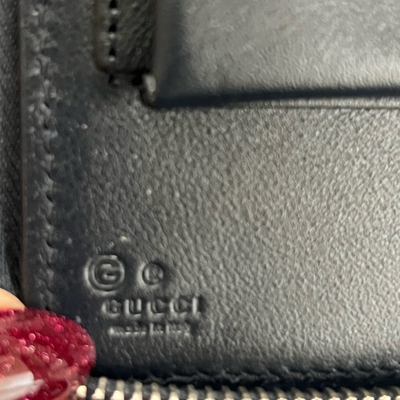 New Gucci large leather travel wallet with micro GG - Picture 6 of 10